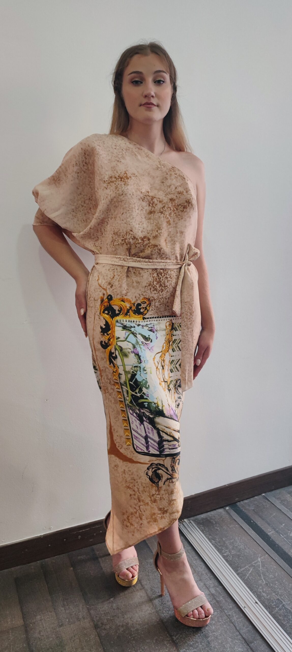 Vestido asimétrico de invitada - Imagen 1